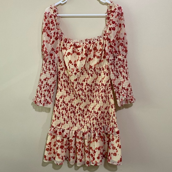 Keepsake Floral dress Size Medium - Picture 6 of 9